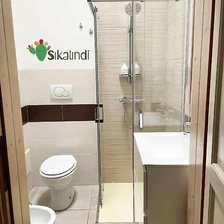 Sikalindi Lecce